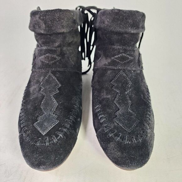 Saint Laurent Women's Nino Suede Fringe Boots US 6 Black Flat Ankle Bootie - Picture 2 of 11